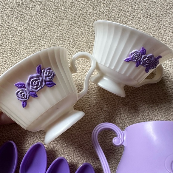Barbie Tea Set - Picture 5 of 6